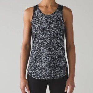 Lululemon Sculpt Tank II - in Splatter White Black / Black